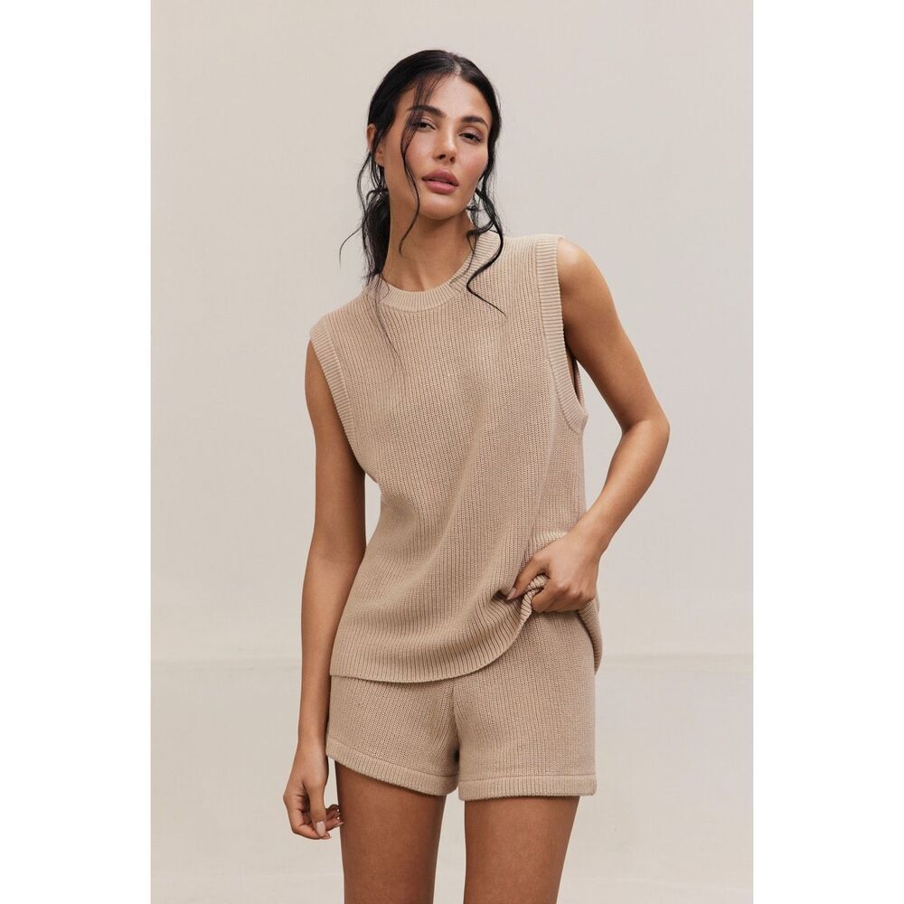 Lune Active Stella Short in Champagne Size Small